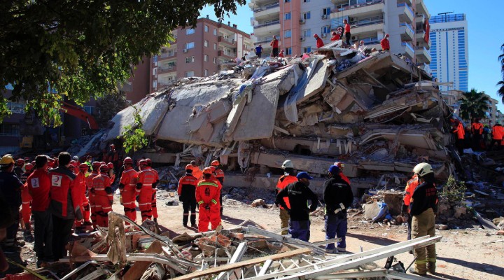 Rıza Bey Apartmanı davasında  reddi heyet  talebine ret!