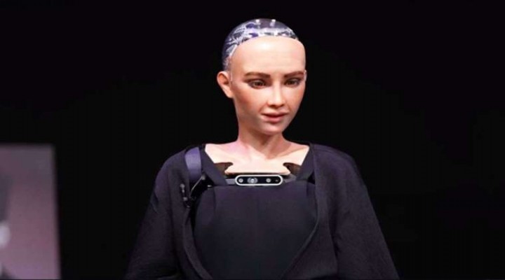 Robot Sophia ya Kılıçdaroğlu sorusu...