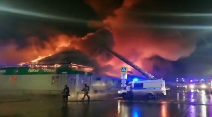 Rusya da yangın faciası: Çok sayıda ölü var!