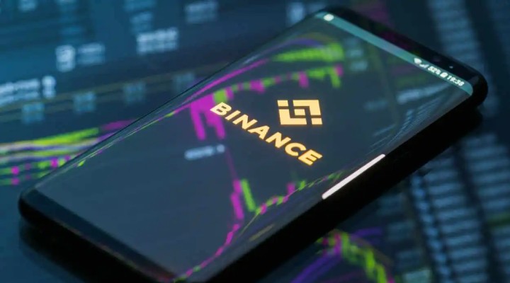 Binance dolar cinsinden para yatırma işlemlerini askıya aldı!