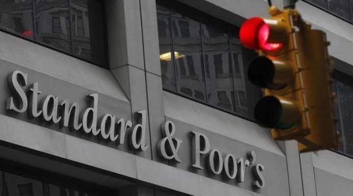 Standard & Poor’s Türkiye nin kredi notunu açıkladı!