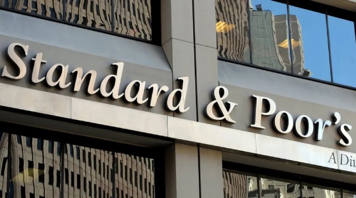 Standard & Poor’s tan bankacılık uyarısı!