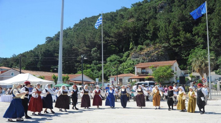 Samos’ta sıcak karşılama