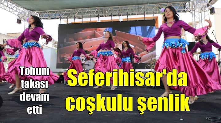 Seferihisar da coşkulu tohum takası