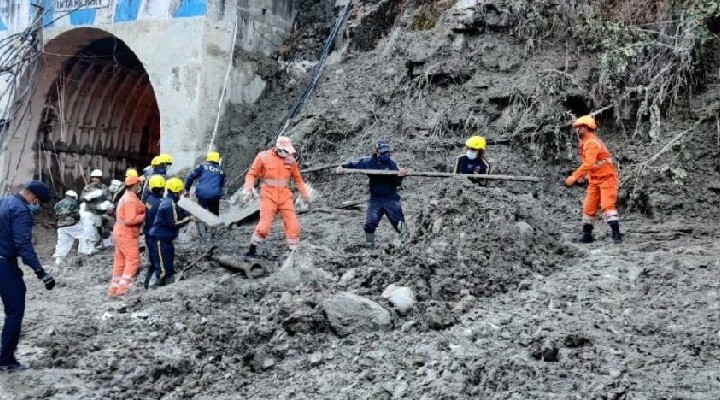 Sel felaketinde bilanço ağır: 14 ölü, 150 kişi kayıp