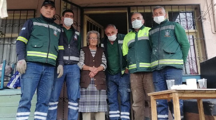 Selde evinin duvarı yıkılmıştı... Konak Belediyesi yardıma koştu