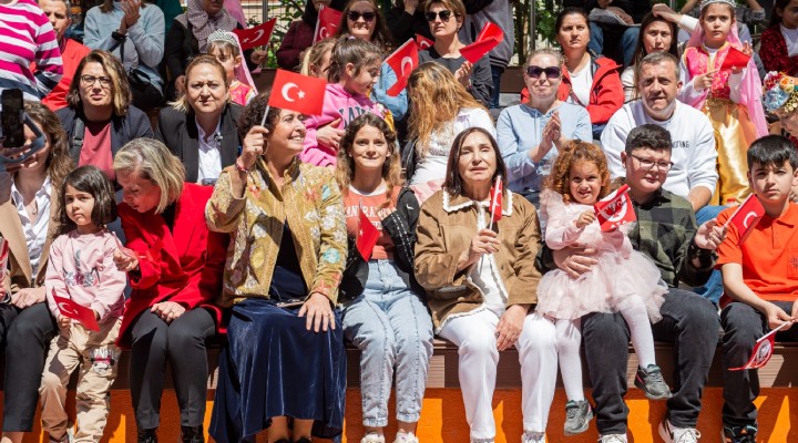 Selvi Kılıçdaroğlu İzmir de kooperatifler ve çocuklarla buluştu