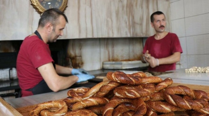 Simit martta 5 lira oluyor