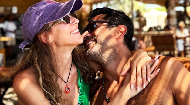 Sinem Kobal ve Kenan İmirzalıoğlu nun tatil romantizmi