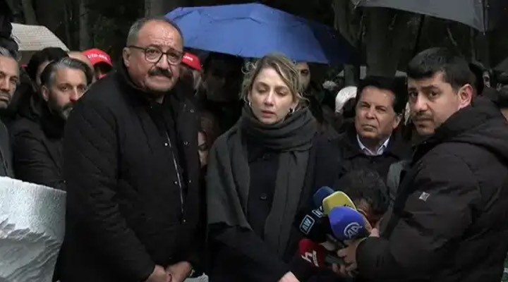 Sırrı Süreyya Önder ölümünün 1 inci yılında mezarı başında anıldı