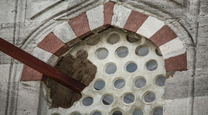 Sultanahmet te tartışma yaratan restorasyon...