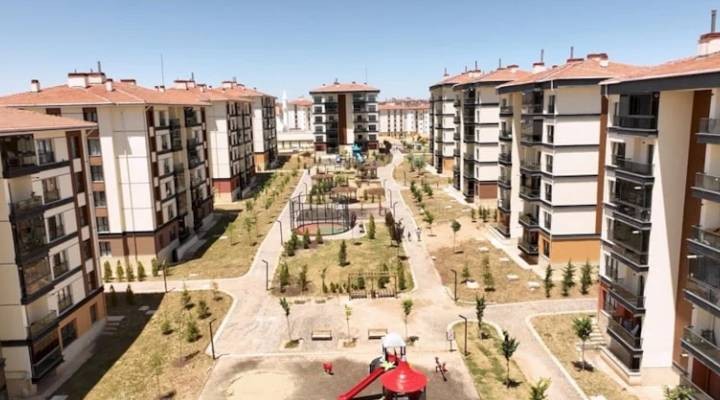 TOKİ nin sosyal konut projesinde illere göre dağılım belli oldu: Hangi şehirde kaç ev yapılacak?