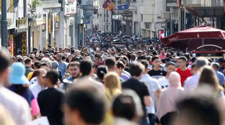 TÜİK verileri: Türkiye nin çocuk ve genç nüfus oranları dünya ortalamasının gerisinde