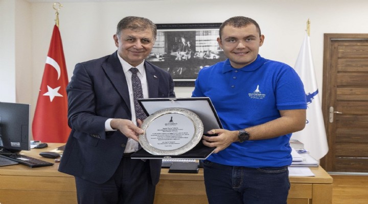 Tarihi başarılara imza atan Tuna, Başkan Tugay’la buluştu