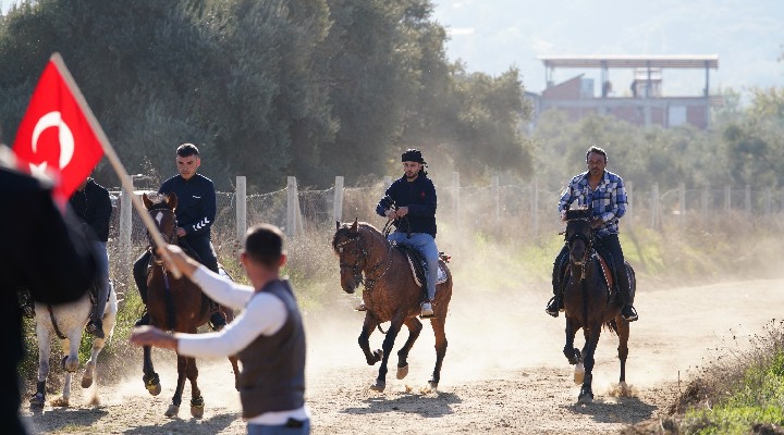 Tire’de Geleneksel Rahvan At Yarışları nefes kesti