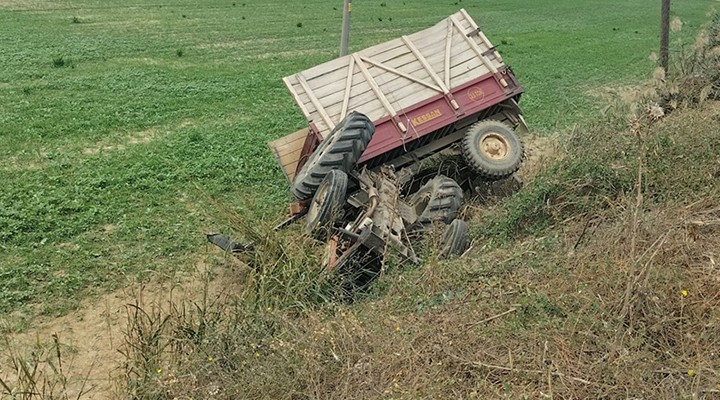 Traktör devrildi: 1 yaralı