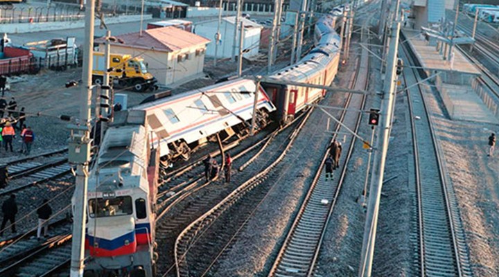 Tren raydan çıktı, facianın eşiğinden dönüldü