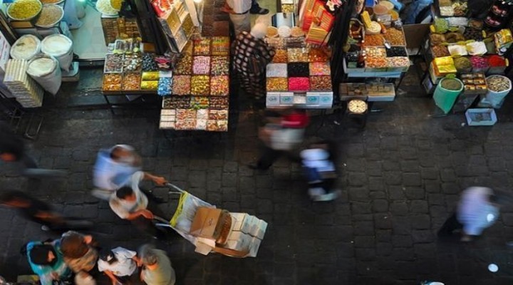 Tüketici güven endeksi yüzde 55.8 e geriledi