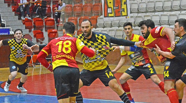 Uçan Adamların Avrupa inadı devam ediyor