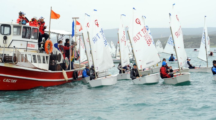 Urla da yelken yarışları heyecanı