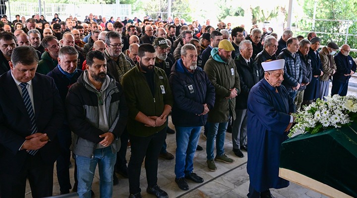 Usta yönetmen Karşıyaka da son yolculuğuna uğurlandı