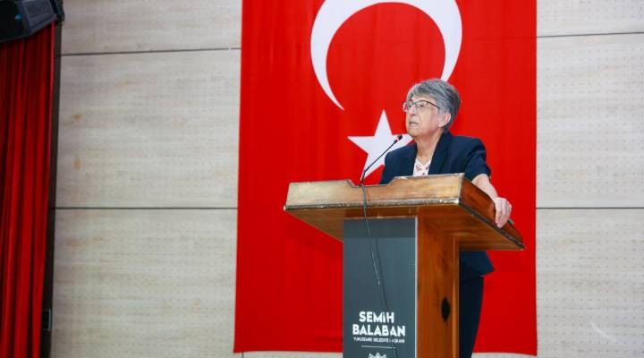 Uzmanlar alzhemimer anlattı