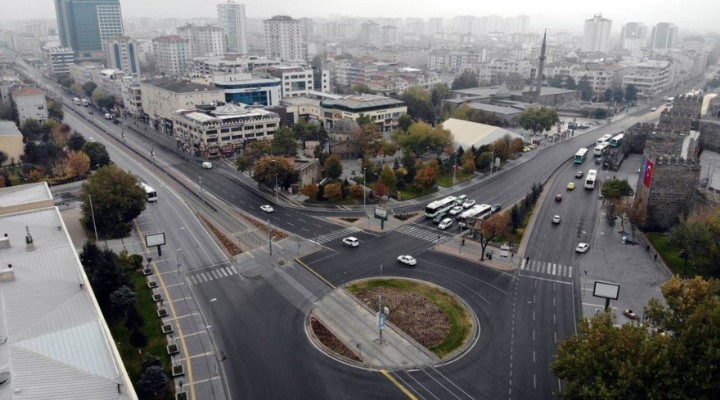 Vatandaşlar kısıtlamayı yanlış anladı, sokaklar boş kaldı