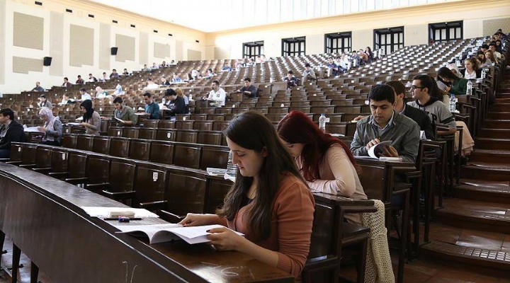 YÖK Başkanı duyurdu: Tez ve makalelerde yapay zek kullanımıyla ilgili mevzuat geliyor