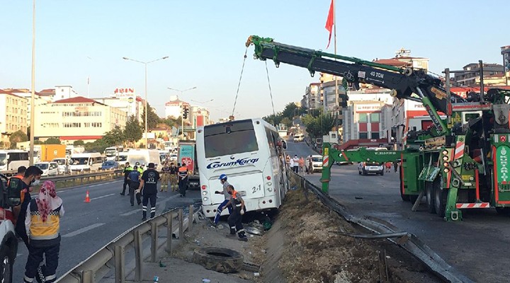 Yolcu otobüsü devrildi: Çok sayıda yaralı