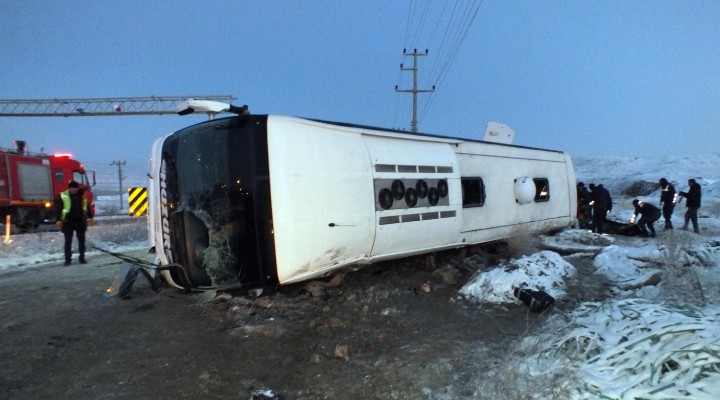 Yozgat ve Erzincan’da otobüs kazası!