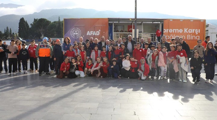 Yunusemre de deprem bilinçlendirme etkinliği