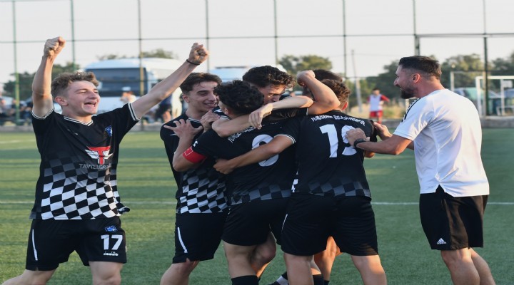 Yunusemre nin U17 leri Türkiye Şampiyonası nda ilk 4 e kaldı