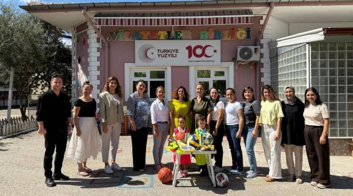 Yunusemreli minikler büyüklerine örnek oldu