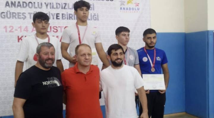 Yunusemreli sporculardan çifte bronz madalya
