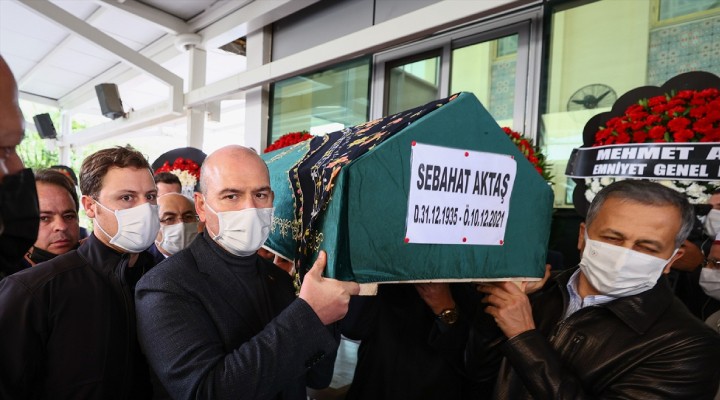 Zafer Aktaş ın annesi İzmir de toprağa verildi!