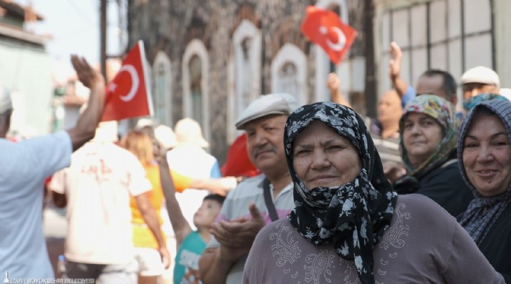 Zafer Kafilesine Alaşehir de coşkulu karşılama