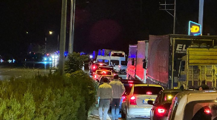 Zincirleme kaza: 3 ölü, 4 yaralı