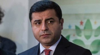 Selahattin Demirtaş'a 'cumhurbaşkanına hakaret' gerekçesi ile hapis cezası