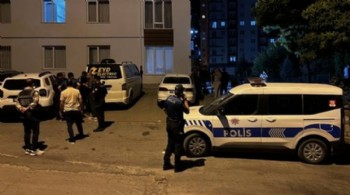 12 yaşındaki çocuk üvey babasını bıçakladı