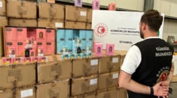 2 milyarlık e-sigara ele geçirildi!