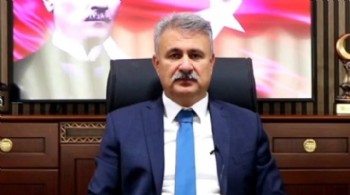AK Partili başkan gözaltına alındı