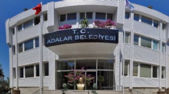 Adalar Belediyesi'ne operasyon: Başkan Ali Ercan Akpolat gözaltına alındı
