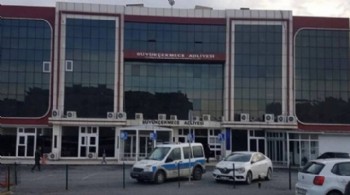 Adliye emanet deposundan silahlar çalındı!