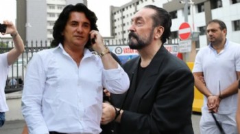 Adnan Oktar suç örgütünün kilit isimlerinden Serdar Dayanık Bodrum'da yakalandı!