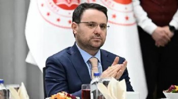 Akın Gürlek'in 'tapu' kayıtlarını sorgulayan memur gözaltına alındı