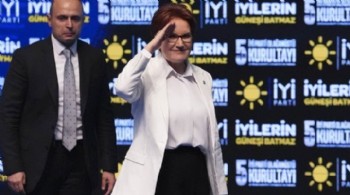 Akşener'den veda konuşması...