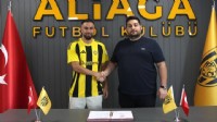 Aliağa FK'da imza şov