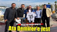 Altay'dan Ata Demirer'e jest