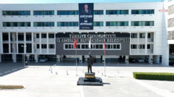 Antalya Büyükşehir Belediyesi'ne operasyon: 6 gözaltı