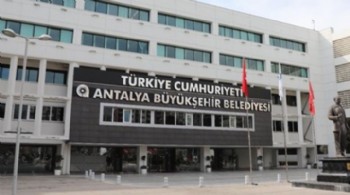 Antalya Büyükşehir Belediyesi'ne yönelik yeni operasyon